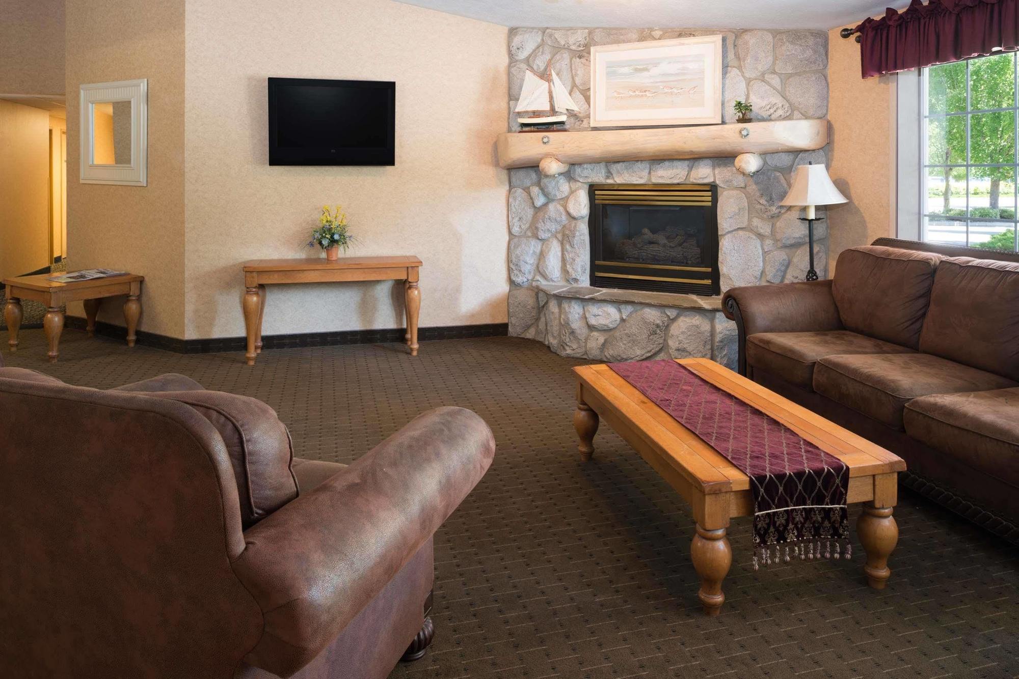 Hotel Baymont By Wyndham Coeur D Alene Coeur d'Alene Exterior foto